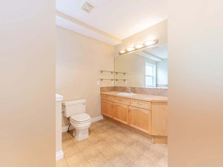 24 Thornfield Close Southeast, Airdrie, AB, T4A 2K7 - 11