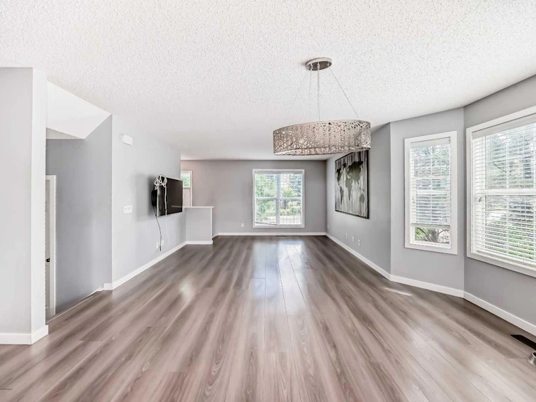 38 River Heights Link, Cochrane, AB, T4C 2A4 - 13