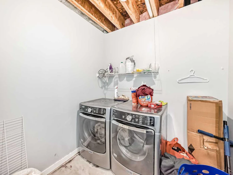 38 River Heights Link, Cochrane, AB, T4C 2A4 - 36