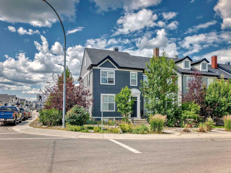 38 River Heights Link, Cochrane, AB, T4C 2A4 - 42