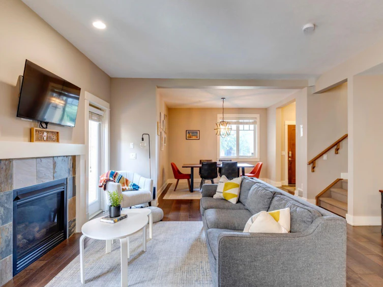 2-2332 2 Avenue NW, Calgary, AB, T2N 0H2 - 13