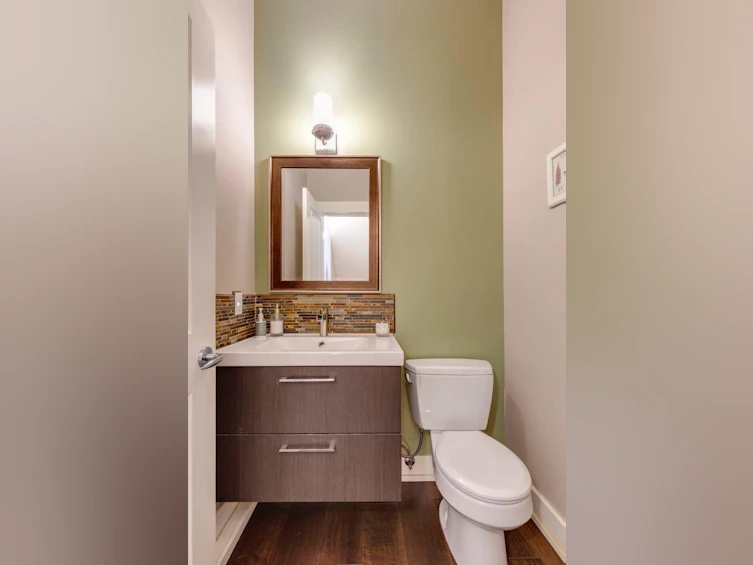 2-2332 2 Avenue NW, Calgary, AB, T2N 0H2 - 30
