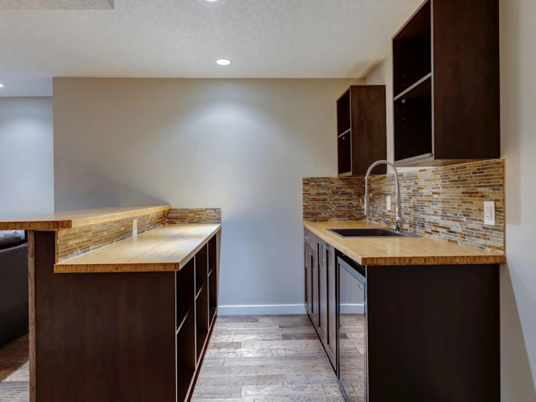 2-2332 2 Avenue NW, Calgary, AB, T2N 0H2 - 33