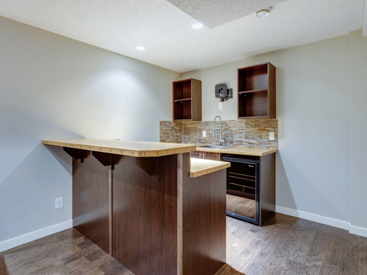 2-2332 2 Avenue NW, Calgary, AB, T2N 0H2 - 36