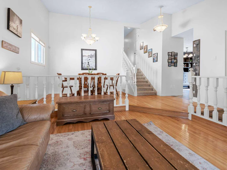 85 Mcdougall Crescent, Red Deer, AB, T4R 1T2 - 10