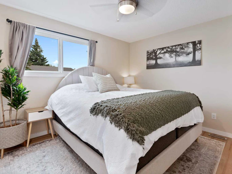 43 Castle Crescent, Red Deer, AB, T4P 2E8 - 16