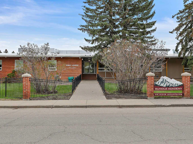 311-3600 15a Street SW, Calgary, AB, T2T 5P8 - 31