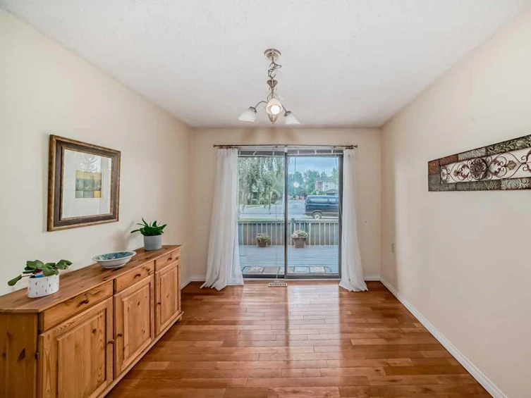 11,-7172 Coach Hill Road Southwest, Calgary, AB, T3H 1C8 - 11