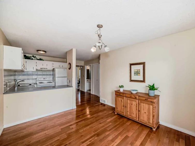 11,-7172 Coach Hill Road Southwest, Calgary, AB, T3H 1C8 - 13