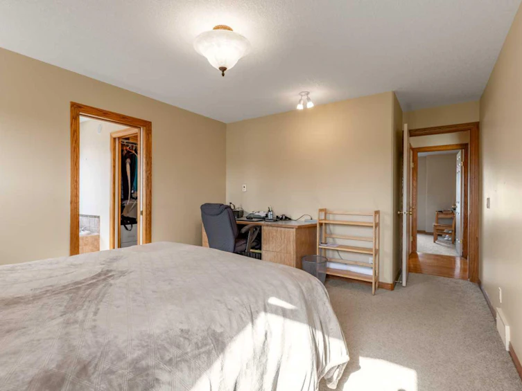 82 St James Crescent N, Lethbridge, AB, T1H 6M5 - 22