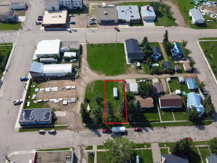 15 2 Avenue NW, Mclennan, AB, T0H 2L0