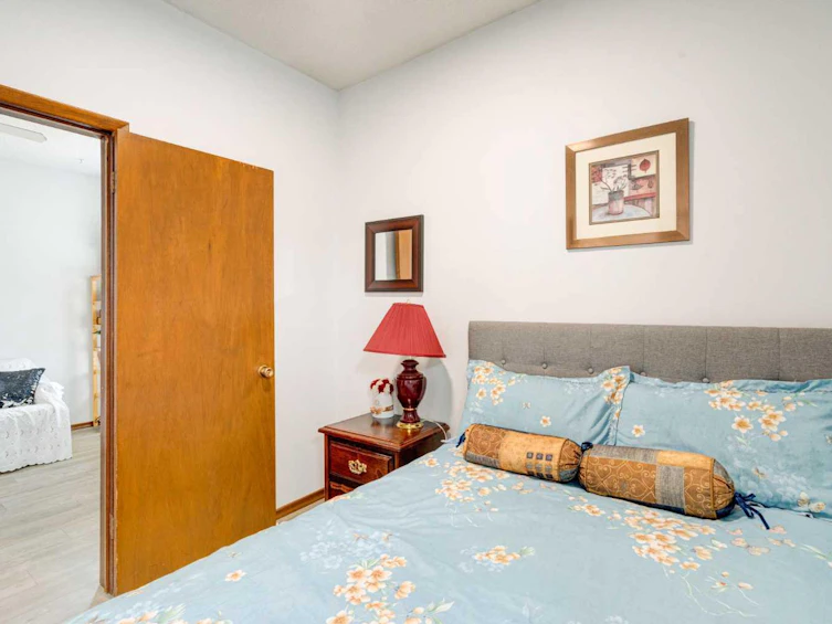 6 New Place SE, Calgary, AB, T2G 3Y2 - 20
