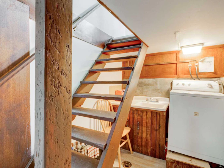 6 New Place SE, Calgary, AB, T2G 3Y2 - 34