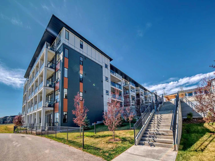 6013-15 Sage Meadows Landing NW, Calgary, AB, T3P 1E5 - 5