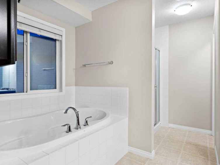 96 Sage Bank Crescent NW, Calgary, AB, T3R 0J2 - 19