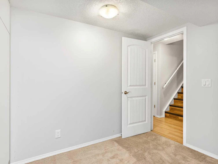 96 Sage Bank Crescent NW, Calgary, AB, T3R 0J2 - 34