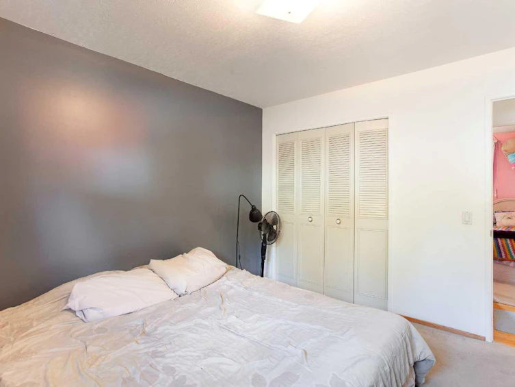 744 Hunterston Crescent NW, Calgary, AB, T2K 4N2 - 8