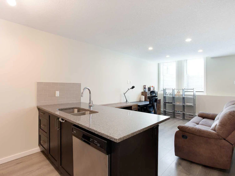 19464 37 Street SE, Calgary, AB, T3M 2W9 - 7