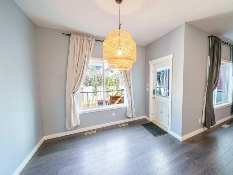1150 Kings Heights Way Southeast, Airdrie, AB, T4A 0M8 - 4