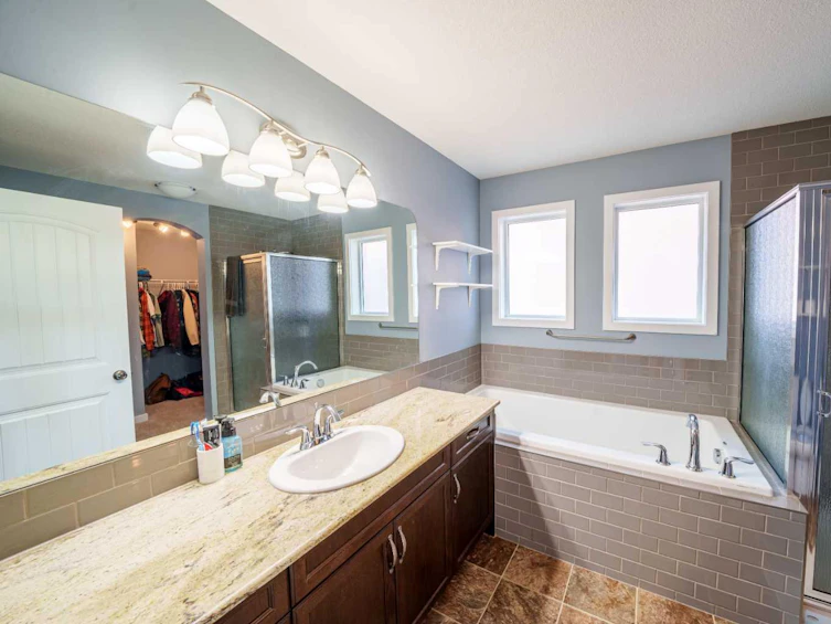 1150 Kings Heights Way Southeast, Airdrie, AB, T4A 0M8 - 14