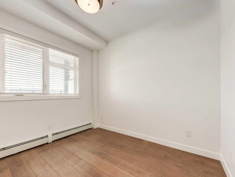 202-2702 17 Avenue SW, Calgary, AB, T3E 8A5 - 9