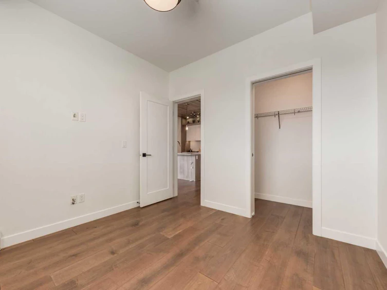 202-2702 17 Avenue SW, Calgary, AB, T3E 8A5 - 14