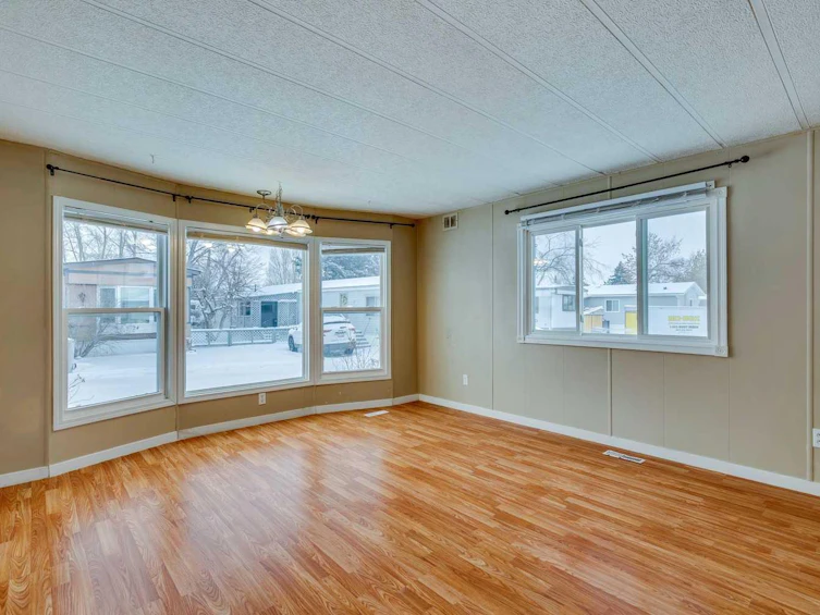 20-6724 17 Avenue SE, Calgary, AB, T2A 0W5 - 9
