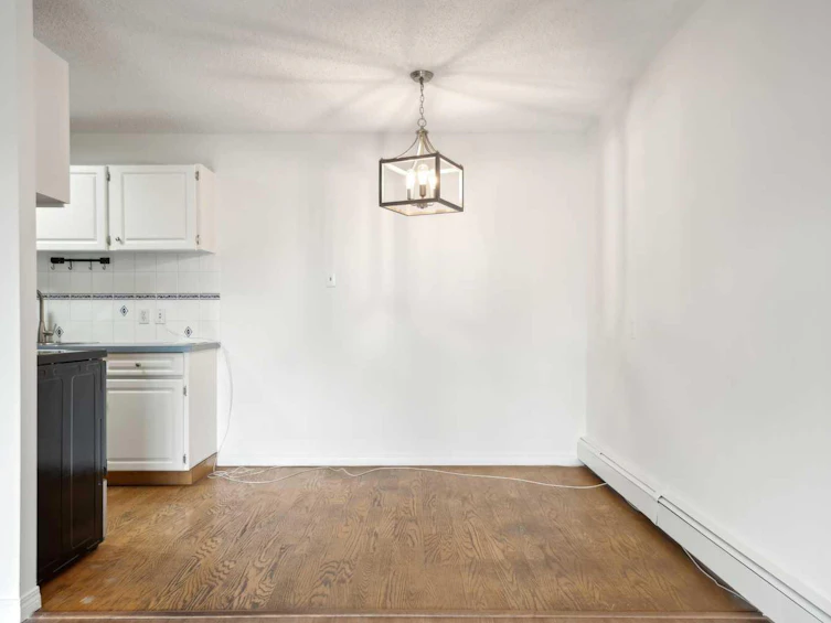 415-3420 50 Street NW, Calgary, AB, T3A 2E1 - 11