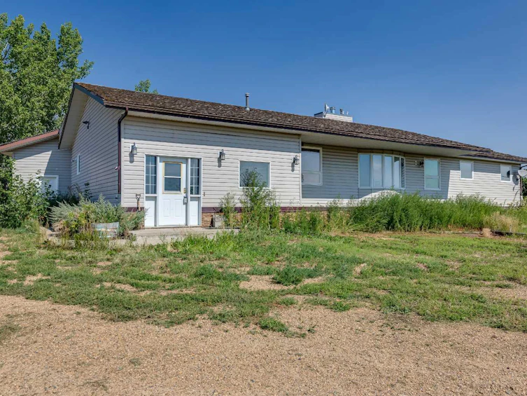 14538 29 4a Township, Hanna, AB, T0J 1P0