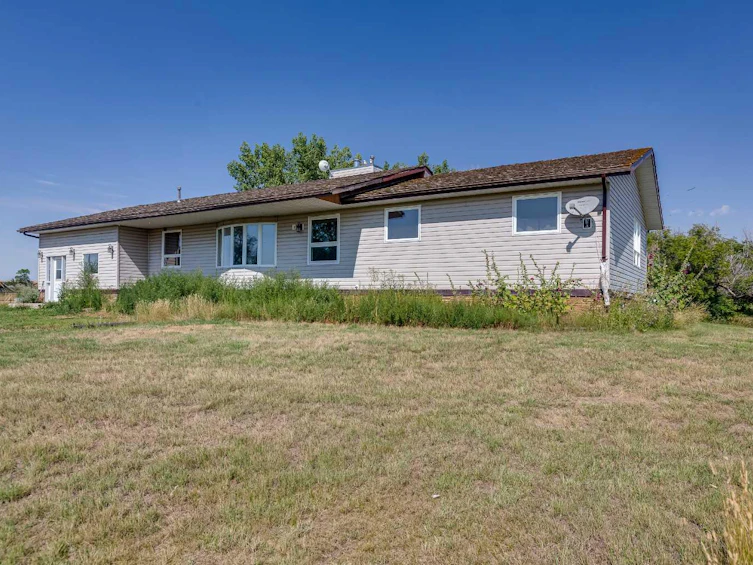 14538 29 4a Township, Hanna, AB, T0J 1P0 - 3