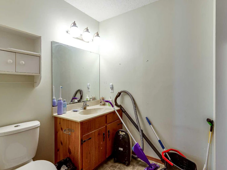14538 29 4a Township, Hanna, AB, T0J 1P0 - 12