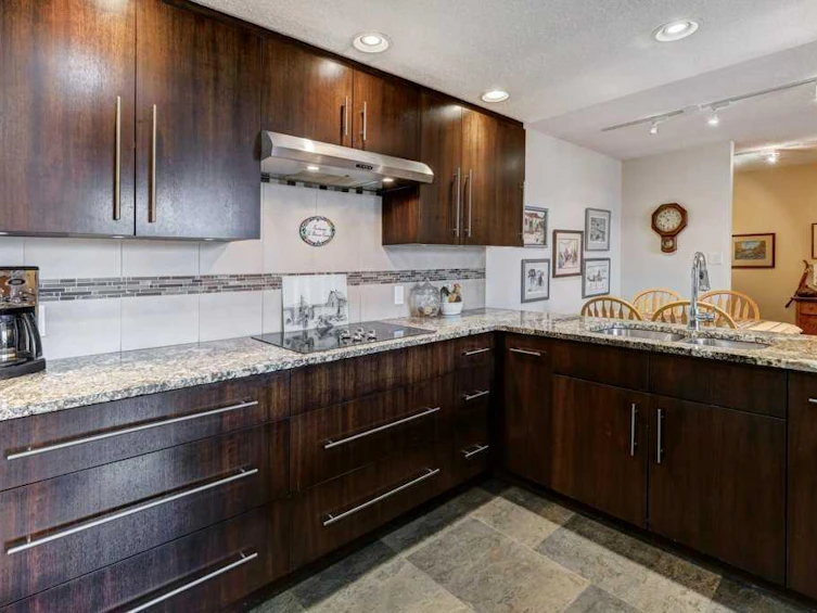 502-1215 Cameron Avenue SW, Calgary, AB, T2T 0K8 - 6