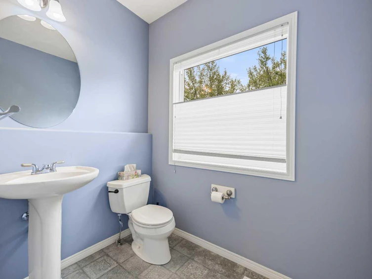 57 Strathlea Court SW, Calgary, AB, T3H 4T4 - 14