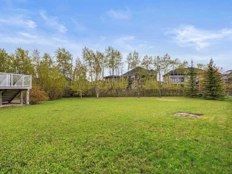 57 Strathlea Court SW, Calgary, AB, T3H 4T4 - 43
