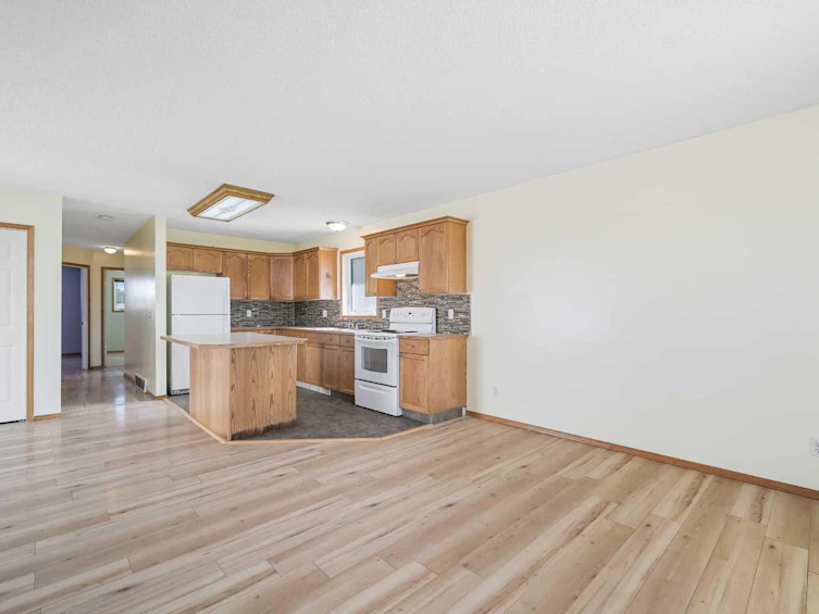 1914B 29 Avenue, Nanton, AB, T0L 1R0 - 6