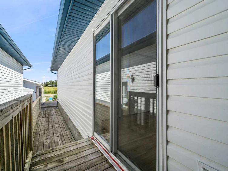 1914B 29 Avenue, Nanton, AB, T0L 1R0 - 30