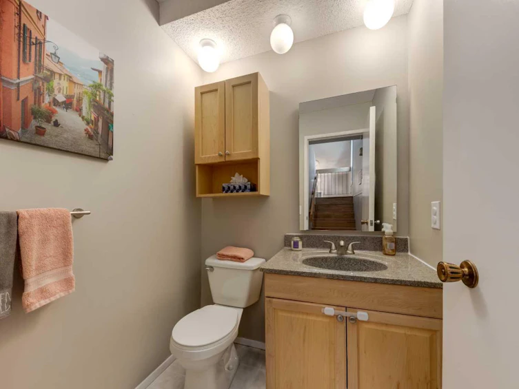 35-3302 50 Street NW, Calgary, AB, T3A 2C6 - 13