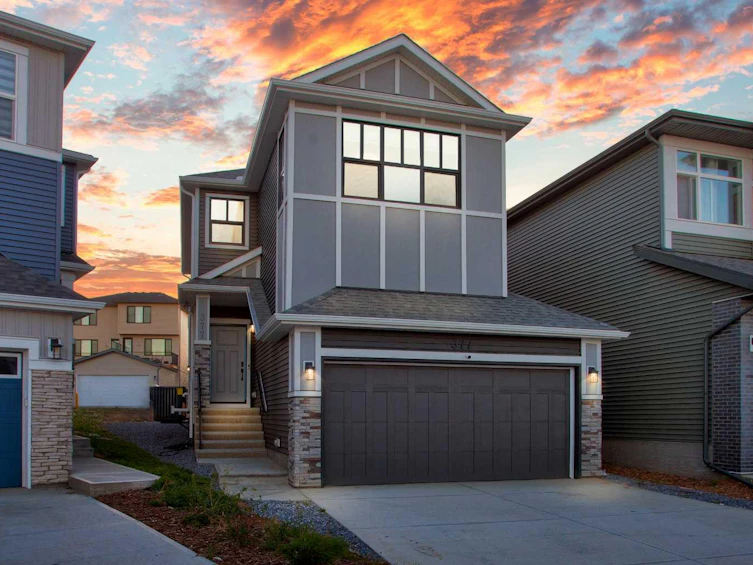 377 Edith Road NW, Calgary, AB, T3R 1Y9