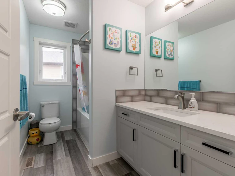 214 Stonecrest Bay W, Lethbridge, AB, T1K 5N7 - 18