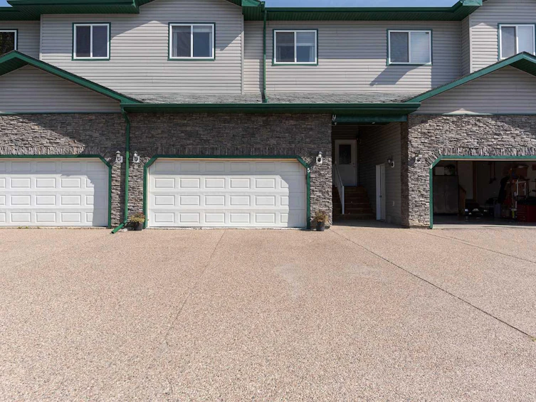 05-193 O'coffey Crescent, Fort Mcmurray, AB, T9K 0B7 - 2