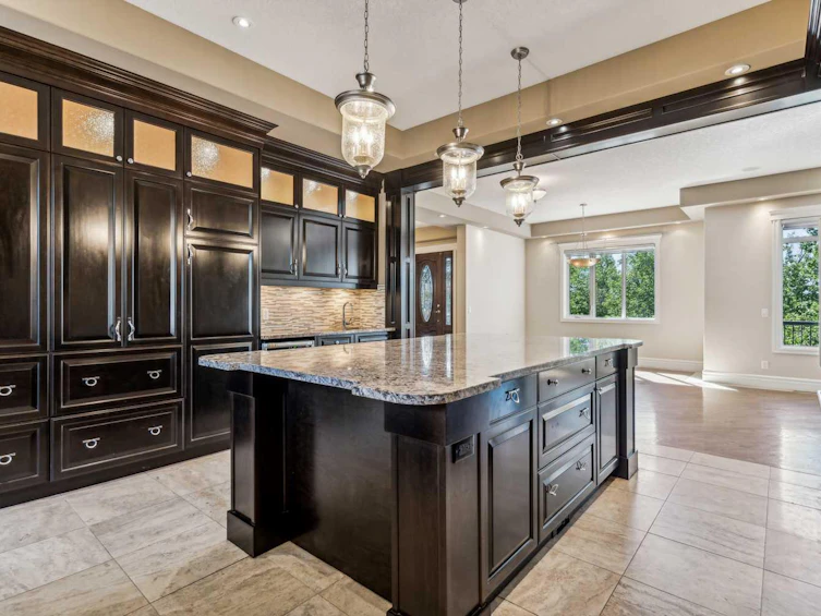 5220 Montalban Avenue NW, Calgary, AB, T3B 1G5 - 4