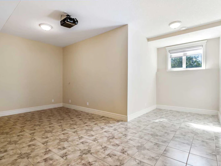 5220 Montalban Avenue NW, Calgary, AB, T3B 1G5 - 34