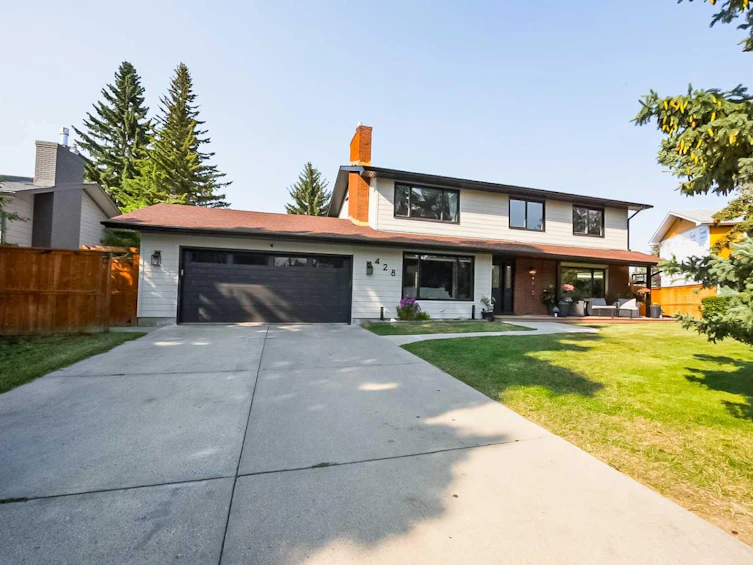 428 Wilverside Way SE, Calgary, AB, T2J 1Z7