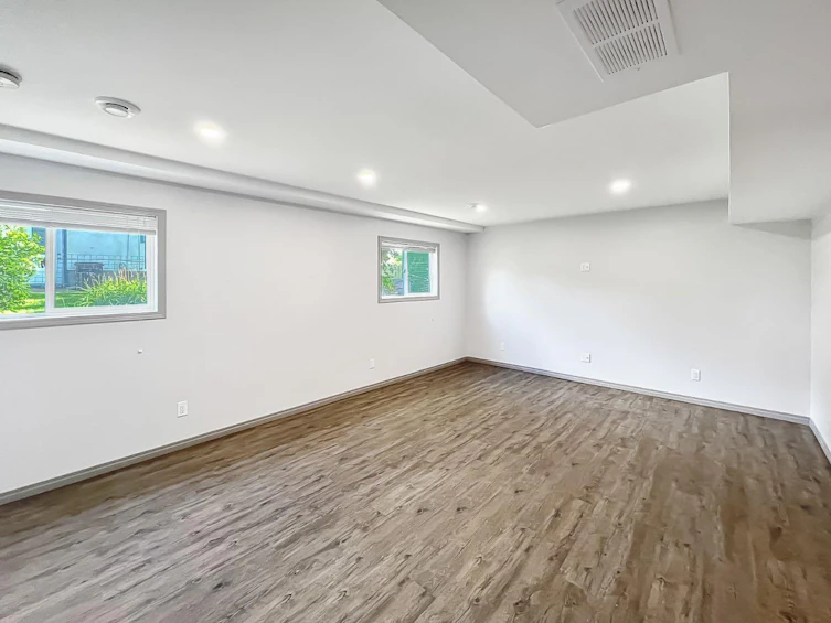 101 1st Avenue NE, Mclennan, AB, T0H 2L0 - 18