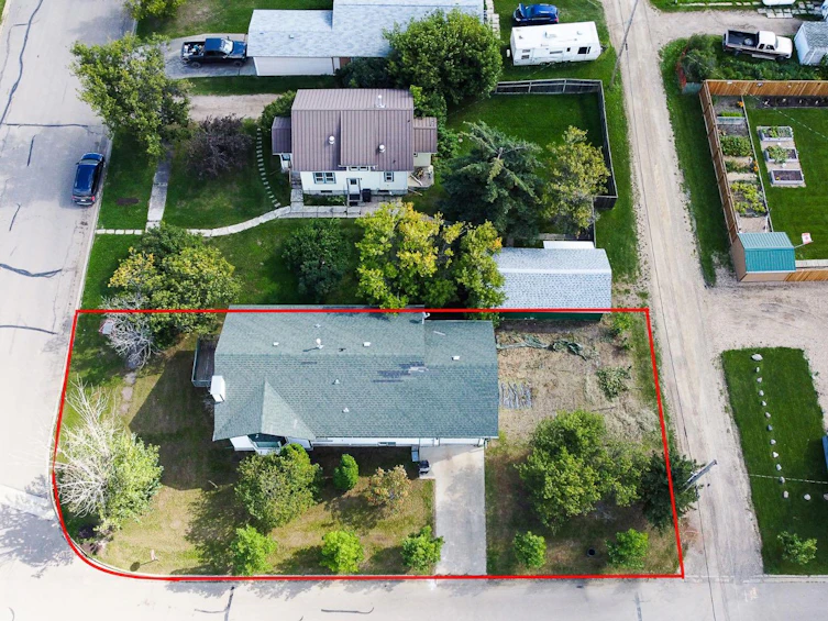 101 1st Avenue NE, Mclennan, AB, T0H 2L0 - 24