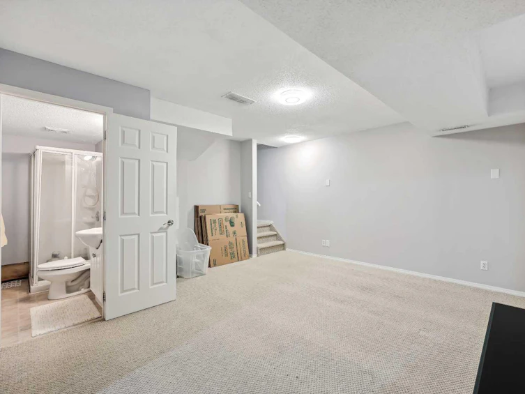 27 Martin Crossing Close NE, Calgary, AB, T3J 3R5 - 27
