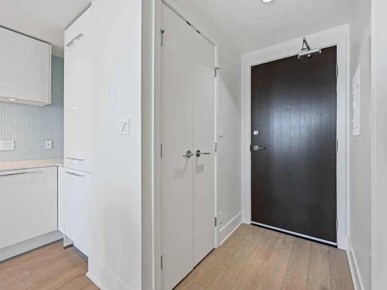 2707-901 10 Avenue SW, Calgary, AB, T2R 0B5 - 2
