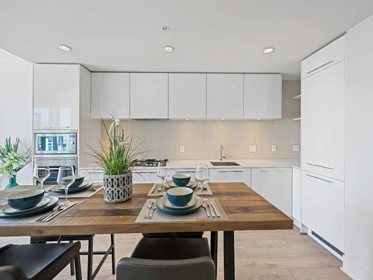2707-901 10 Avenue SW, Calgary, AB, T2R 0B5 - 9