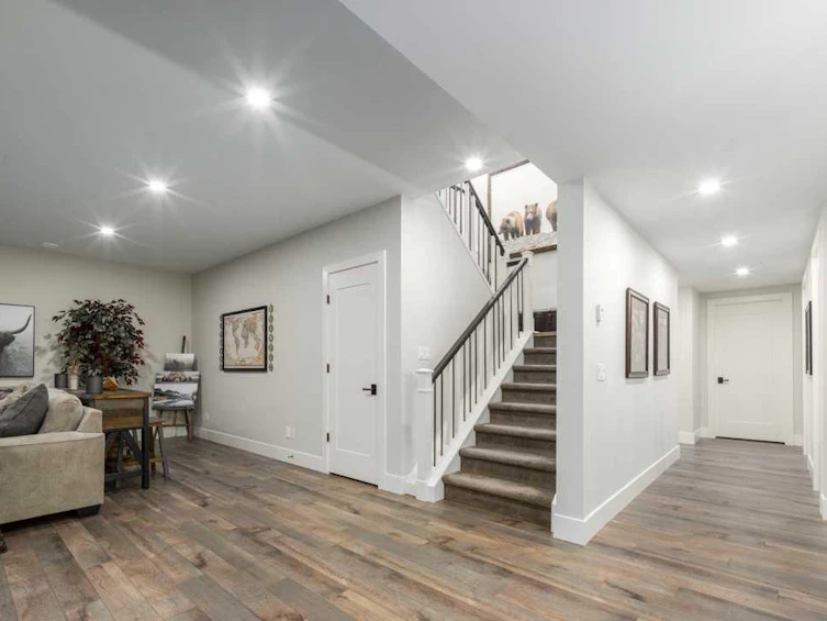 5303 Thornbriar Road NW, Calgary, AB, T2K 2X7 - 32