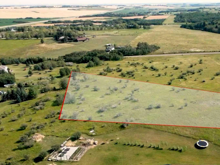 8 Red Willow Court, Foothills County, AB, T2X 0X0 - 9